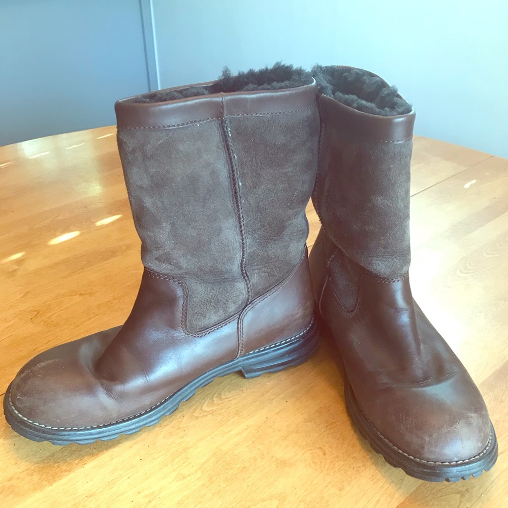 UGG Shoes / Boots Size 10 / Suede Leather mix